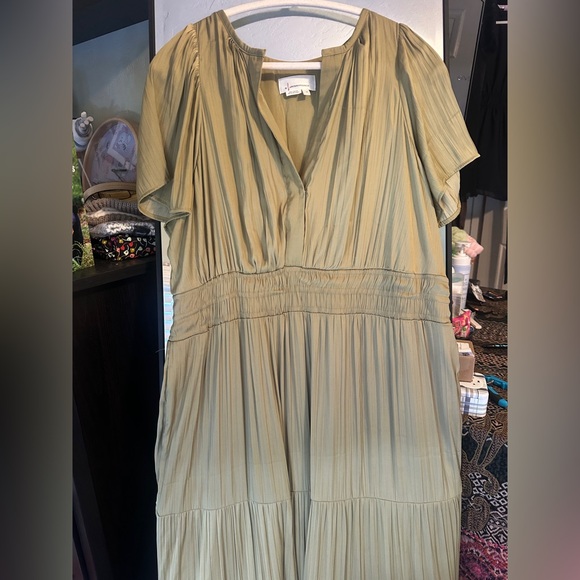Anthropologie Somerset Olive Green Tiered Maxi Dress - Picture 2 of 14